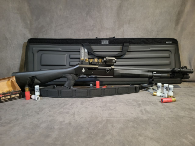 MAC 1014 Pistol Grip Semi-Auto Shotgun