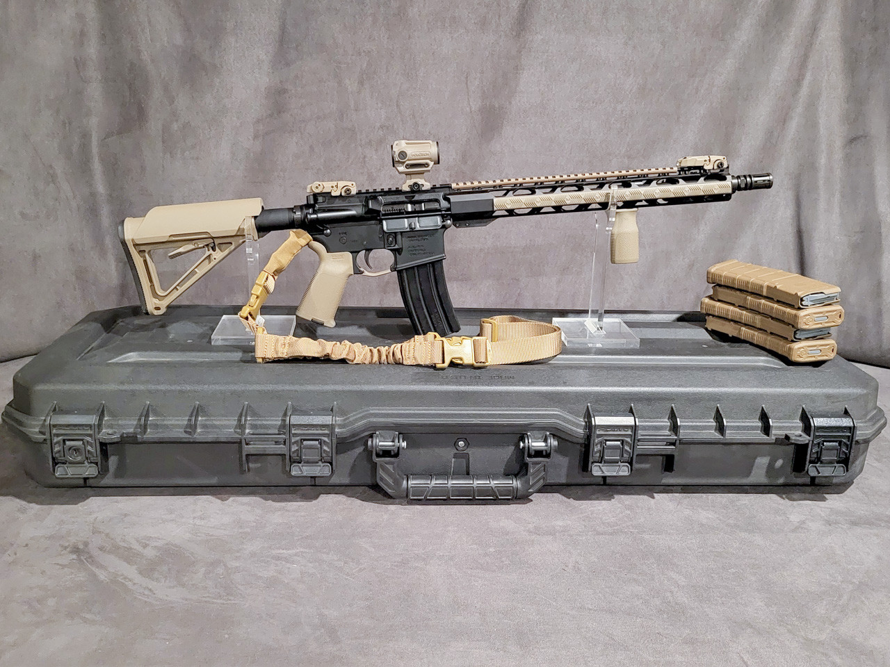 Radical Firearms SOCOM in FDE