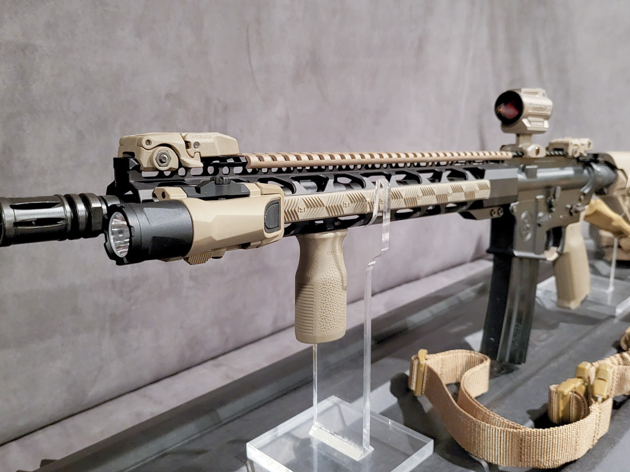 Radical Firearms SOCOM in FDE - Image 6