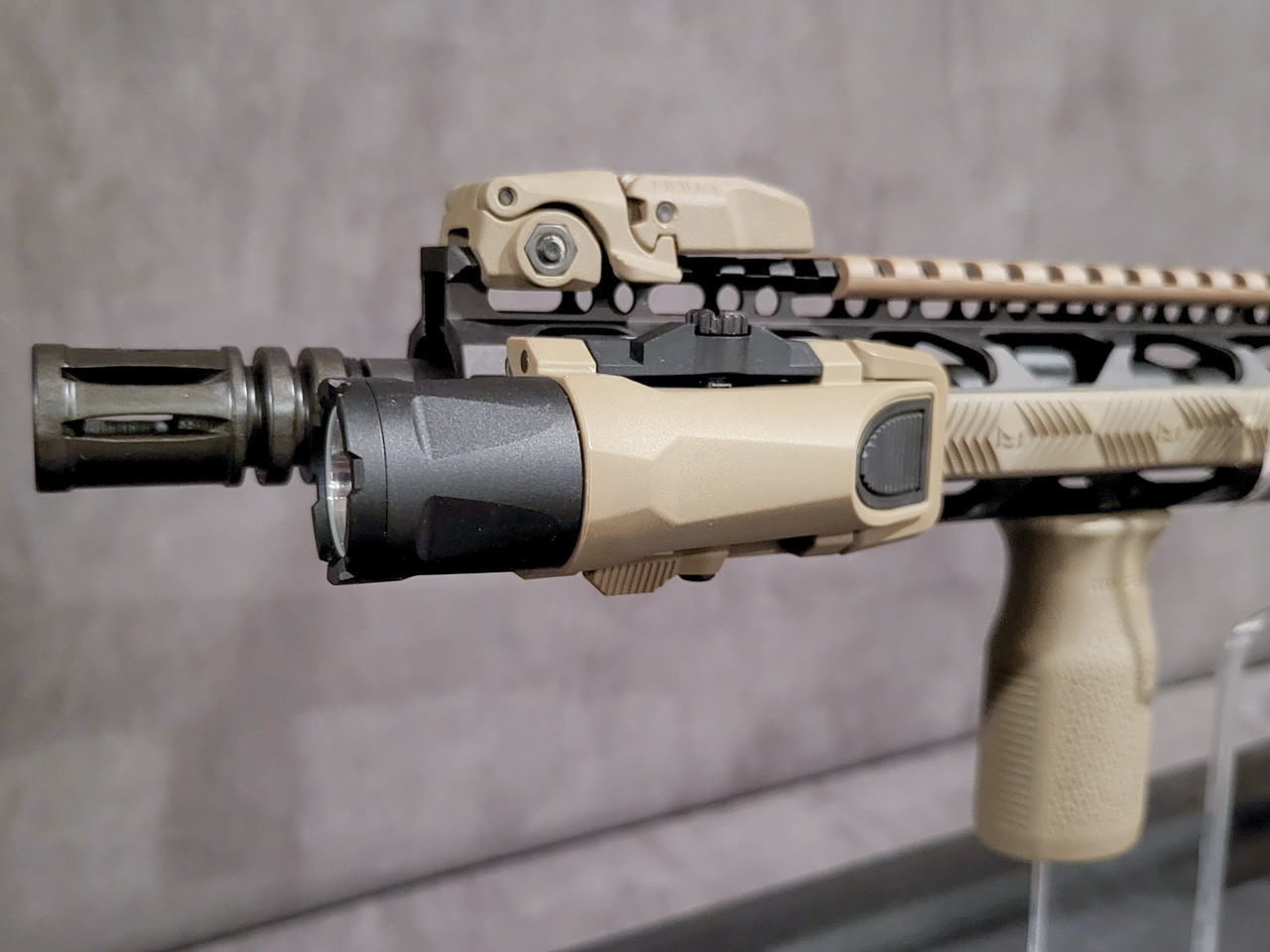 Radical Firearms SOCOM in FDE - Image 4